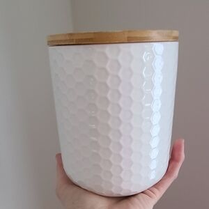 Ciroa White Ceramic Honeycomb Jar with Natural Bamboo Lid